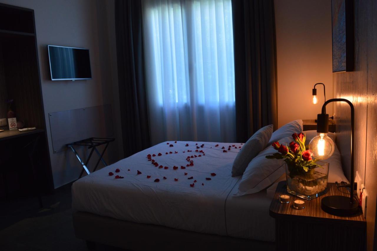 كاتانزارو Bed And Breakfast Villa Tota المظهر الخارجي الصورة